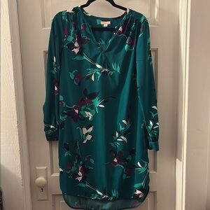 Merona Green V-Neck Bishop Sleeve Dress EUC